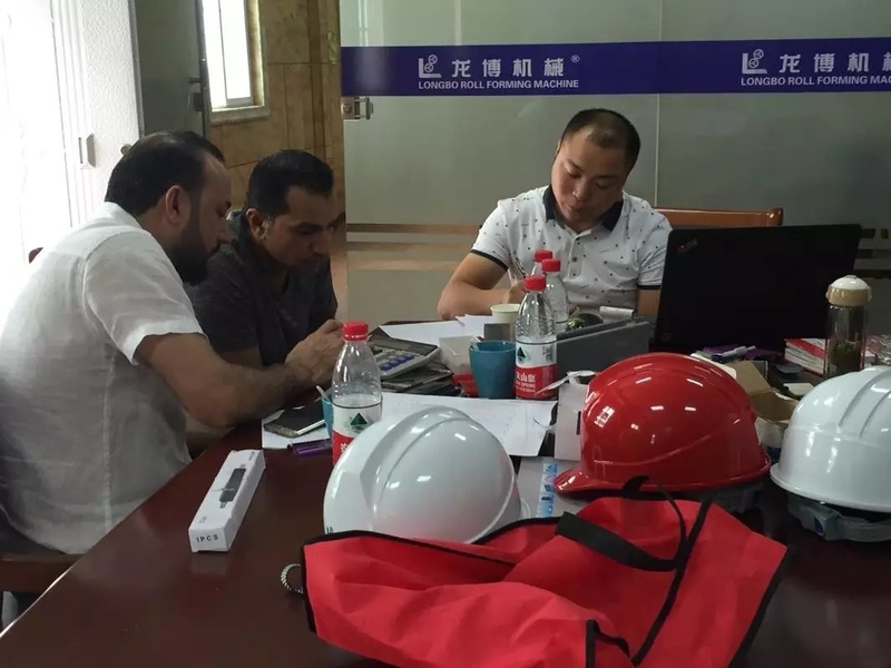 China WUXI LONGBO ROLL FORMING MACHINERY CO.,LTD. company profile